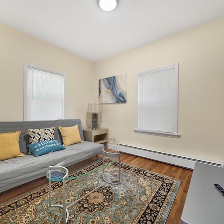 Newly Renovated 2Br1Ba Apt At The Boston City Luaran gambar