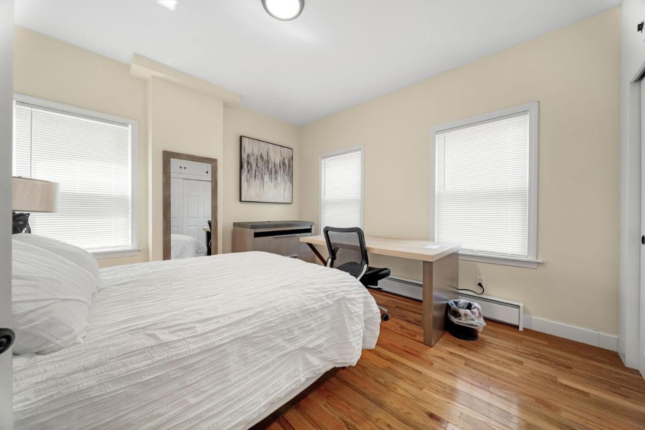 Newly Renovated 2Br1Ba Apt At The Boston City Luaran gambar