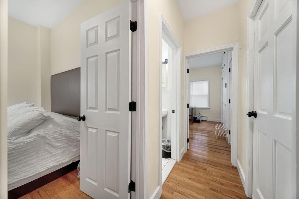 Newly Renovated 2Br1Ba Apt At The Boston City Luaran gambar