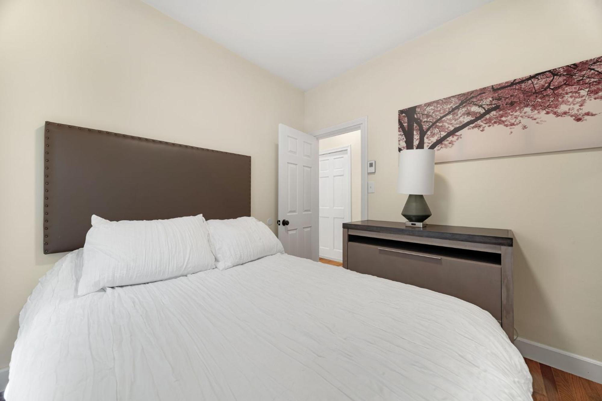 Newly Renovated 2Br1Ba Apt At The Boston City Luaran gambar